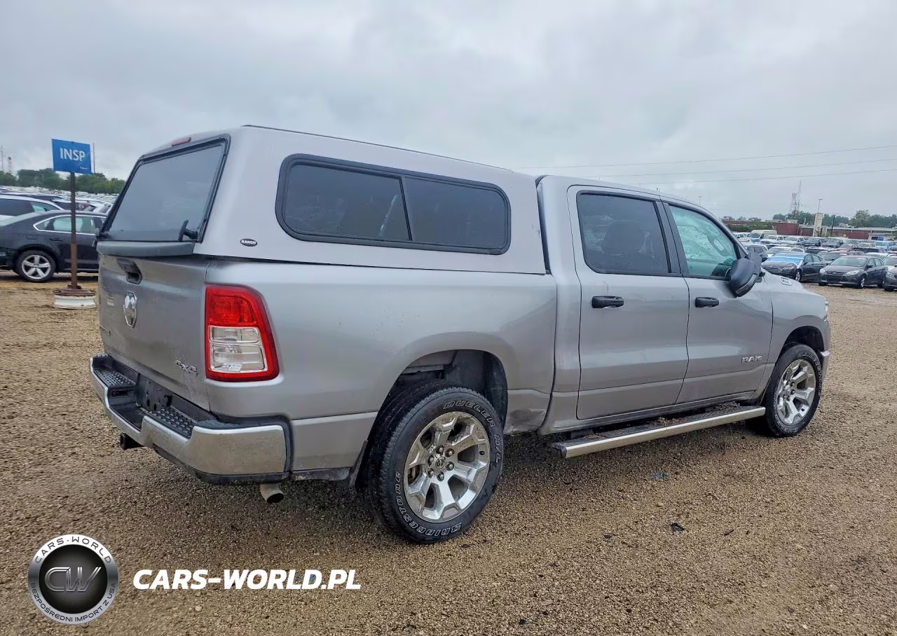 2024 Ram 1500 Big Horn VIN:1C6RRFFGXRN199506 - 3