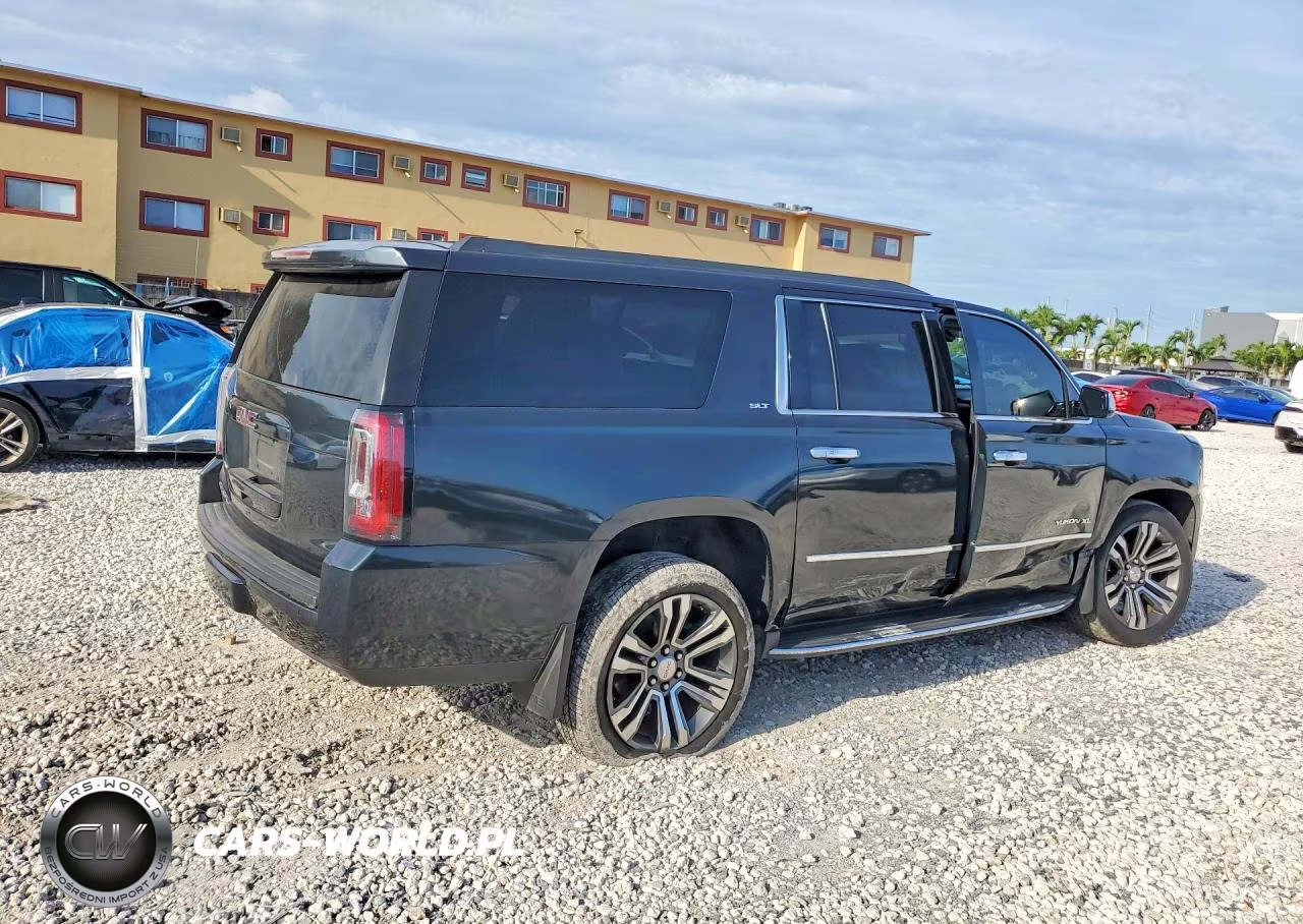 2019 GMC Yukon Xl C1500 Slt VIN:1GKS1GKCXKR317132 - 3