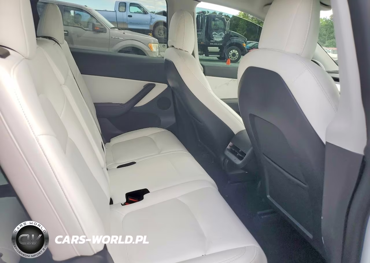 2021 Tesla Model Y VIN:5YJYGAEE1MF195414 - 11