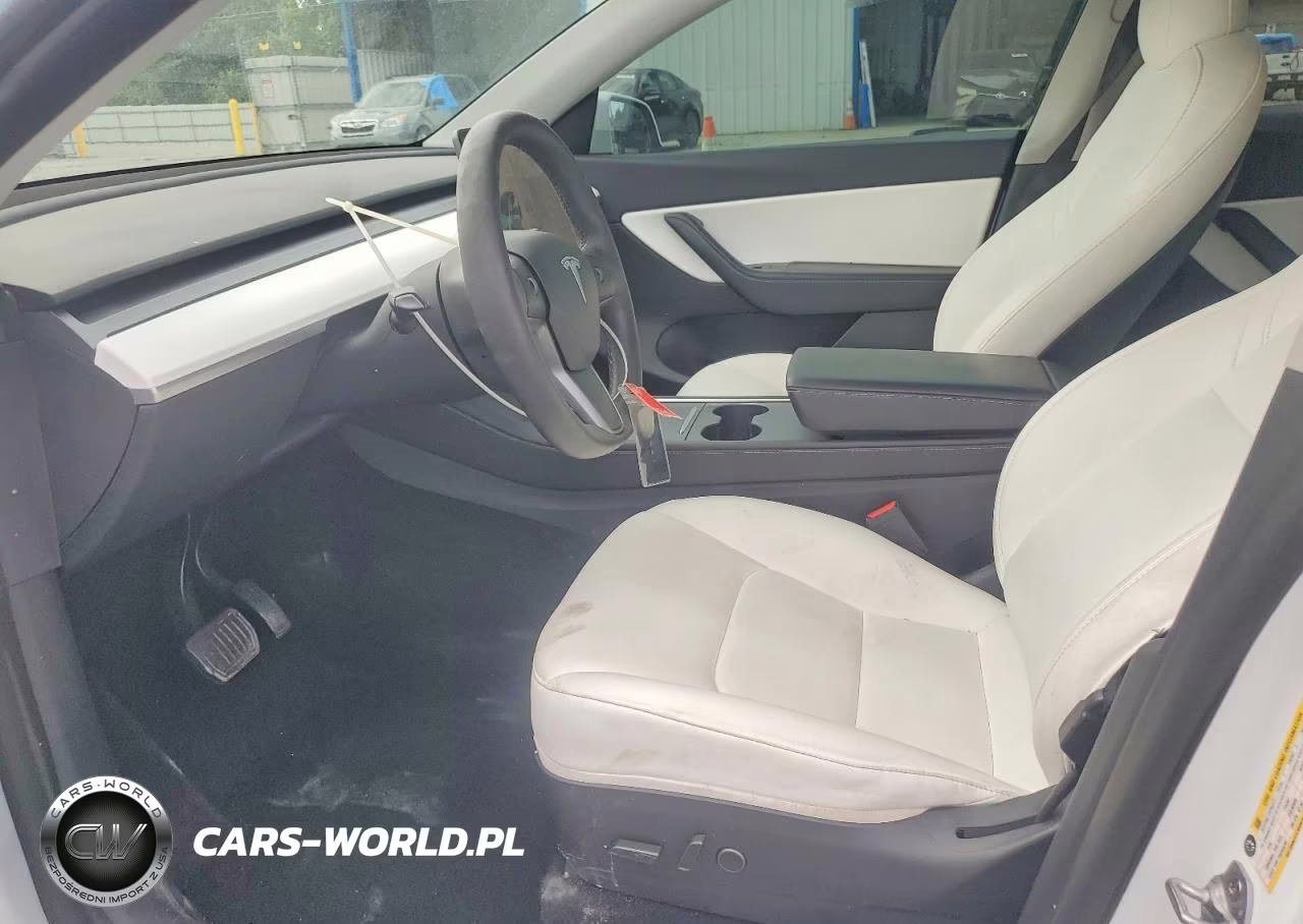 2021 Tesla Model Y VIN:5YJYGAEE1MF195414 - 7