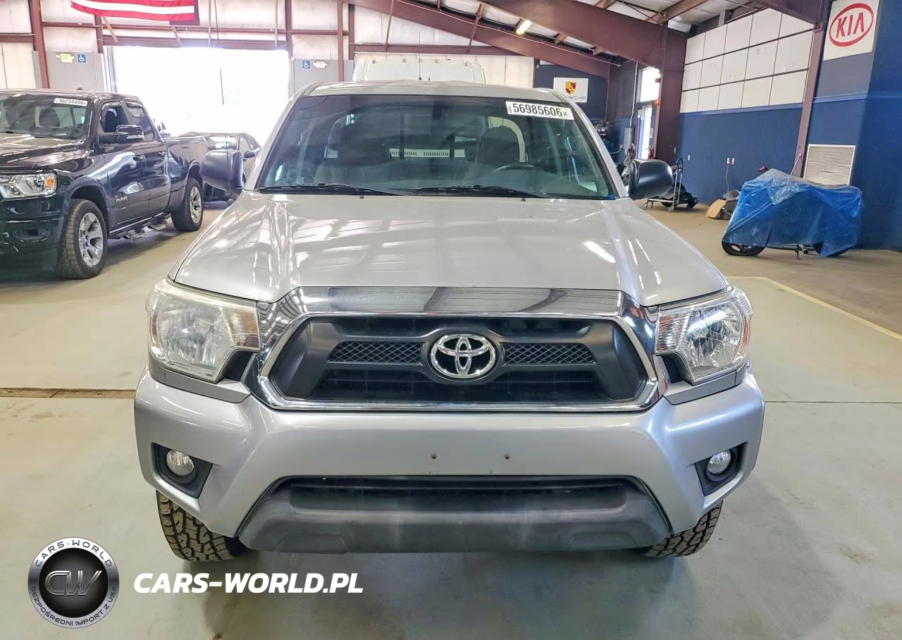 2014 Toyota Tacoma V6 VIN:5TFUU4EN0EX106609 - 5