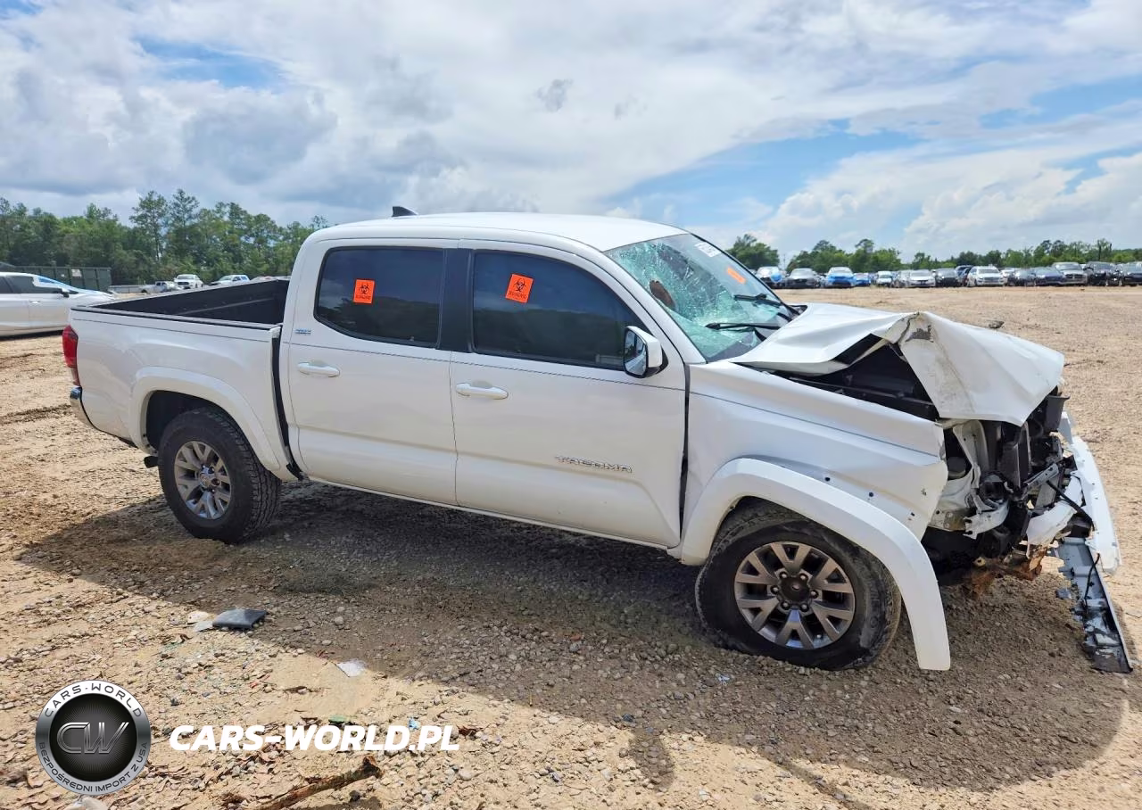 2019 Toyota Tacoma Sr5 V6 VIN:5TFAZ5CNXKX075815 - 4