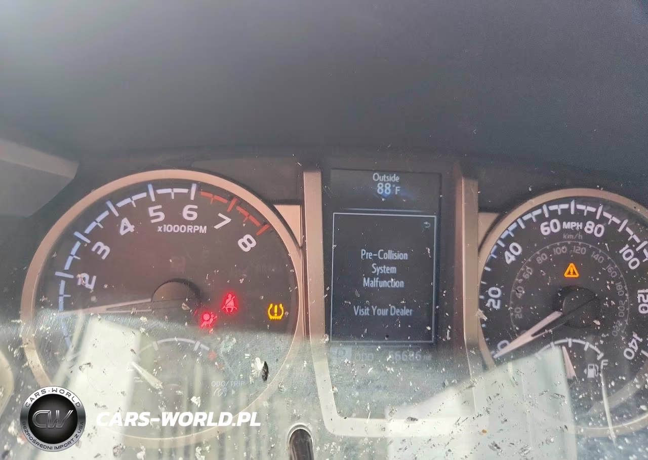2019 Toyota Tacoma Sr5 V6 VIN:5TFAZ5CNXKX075815 - 9