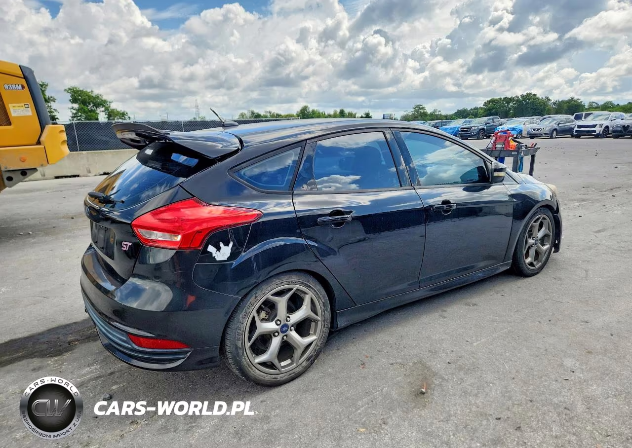 2017 Ford Focus St VIN:1FADP3L94HL221447 - 3