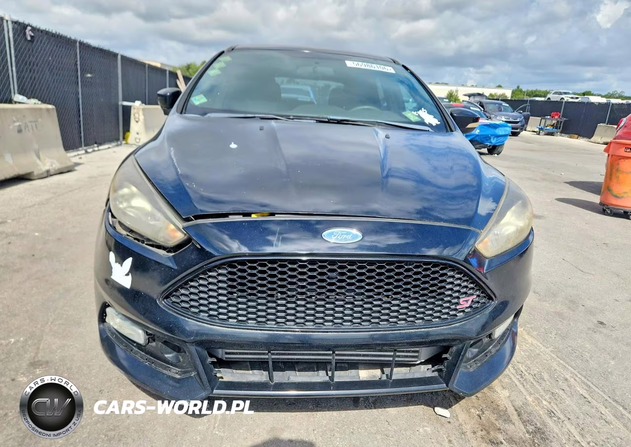 2017 Ford Focus St VIN:1FADP3L94HL221447 - 5