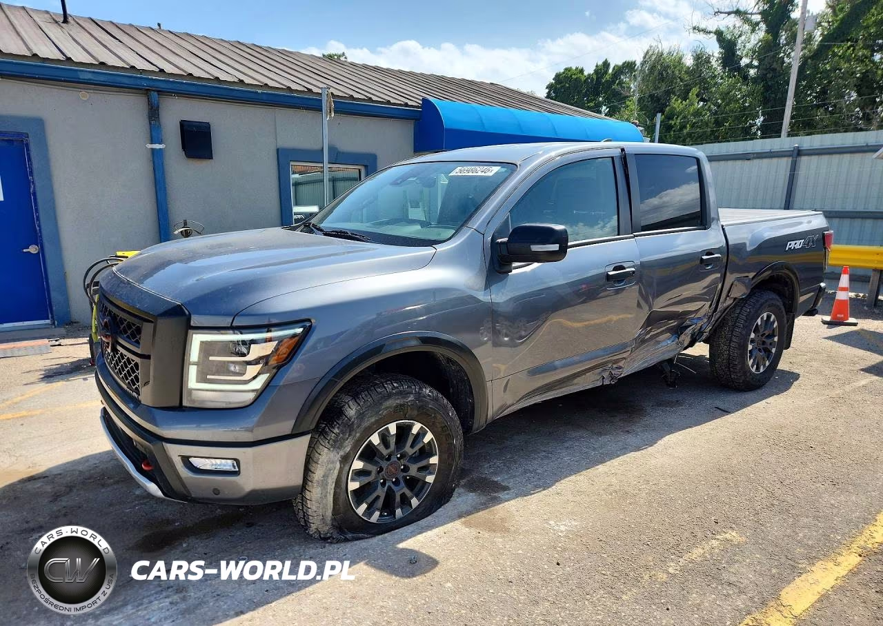 2024 Nissan Titan Pro-4X – zdjęcie 1 z 12