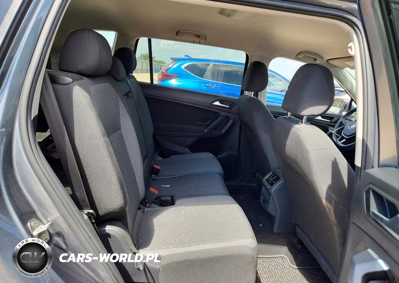 2020 Volkswagen Tiguan S VIN:3VV1B7AX4LM077492 - 10