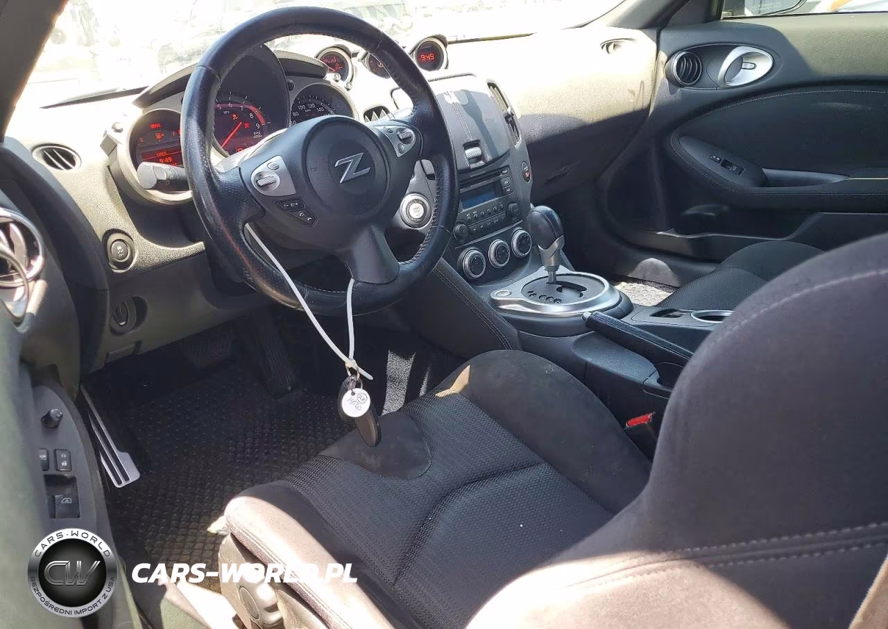 2017 Nissan 370Z Base VIN:JN1AZ4EH7HM951027 - 8