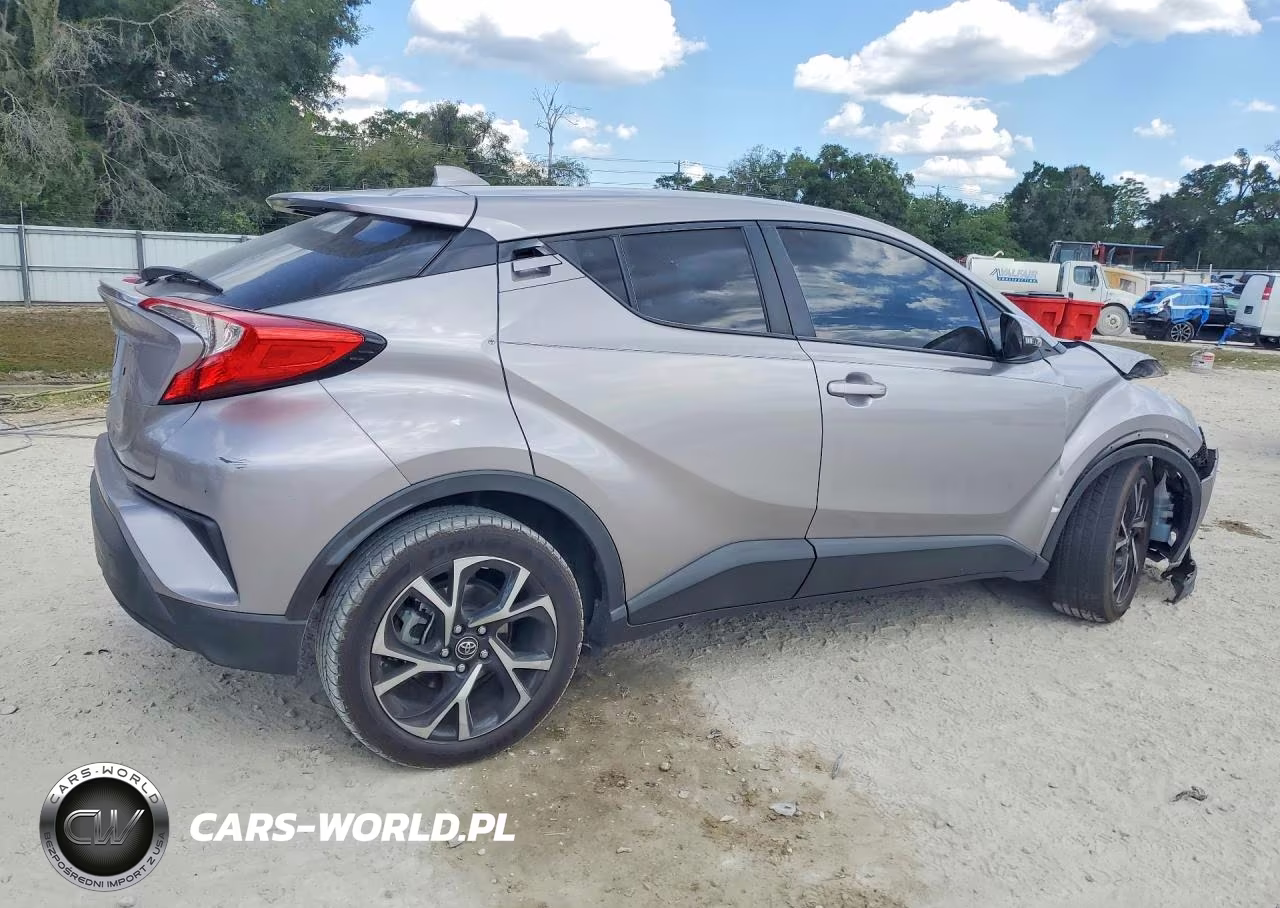 2019 Toyota C-Hr Xle VIN:NMTKHMBX0KR077369 - 3