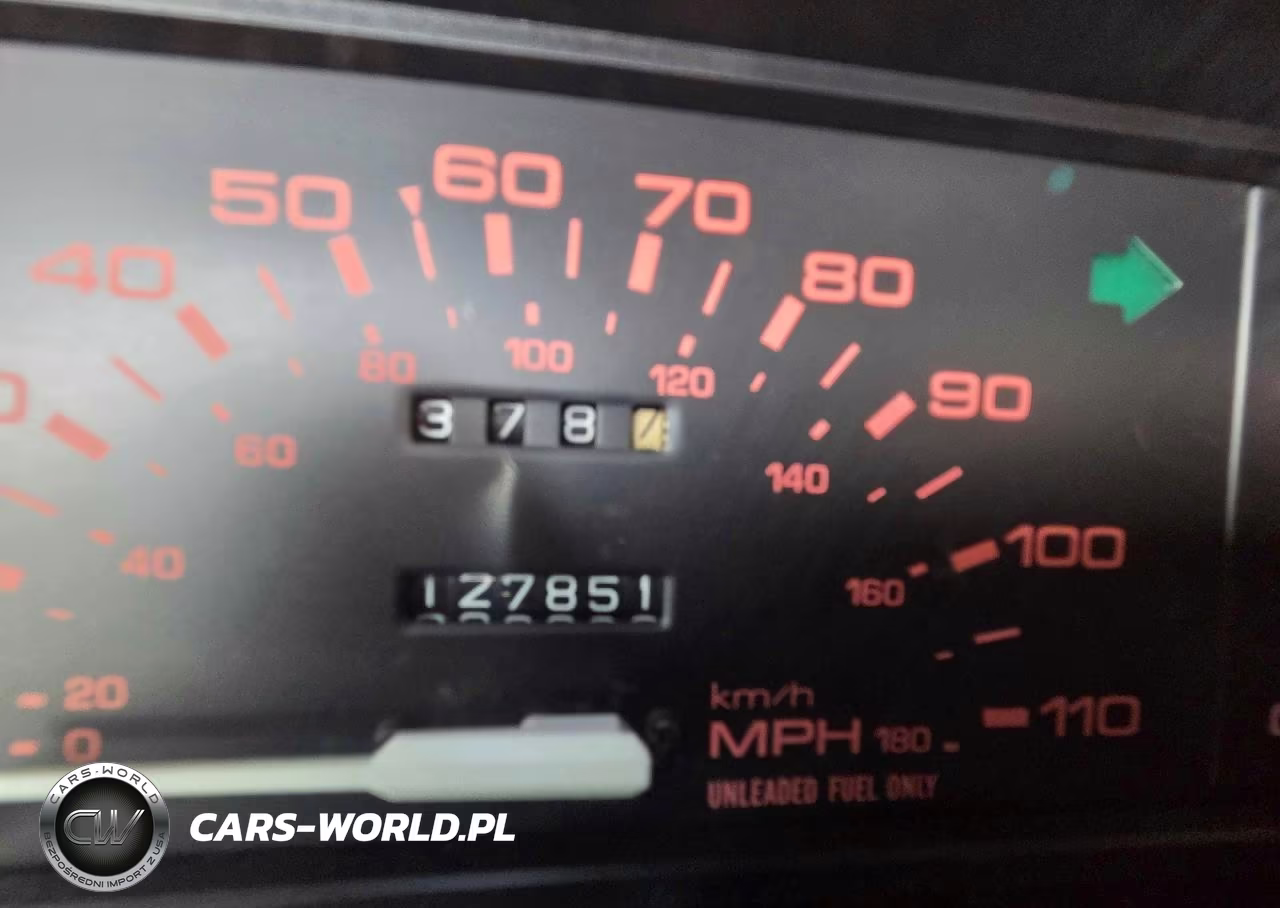 1989 Mazda B2200 Cab Plus VIN:JM2UF3135K0720502 - 8