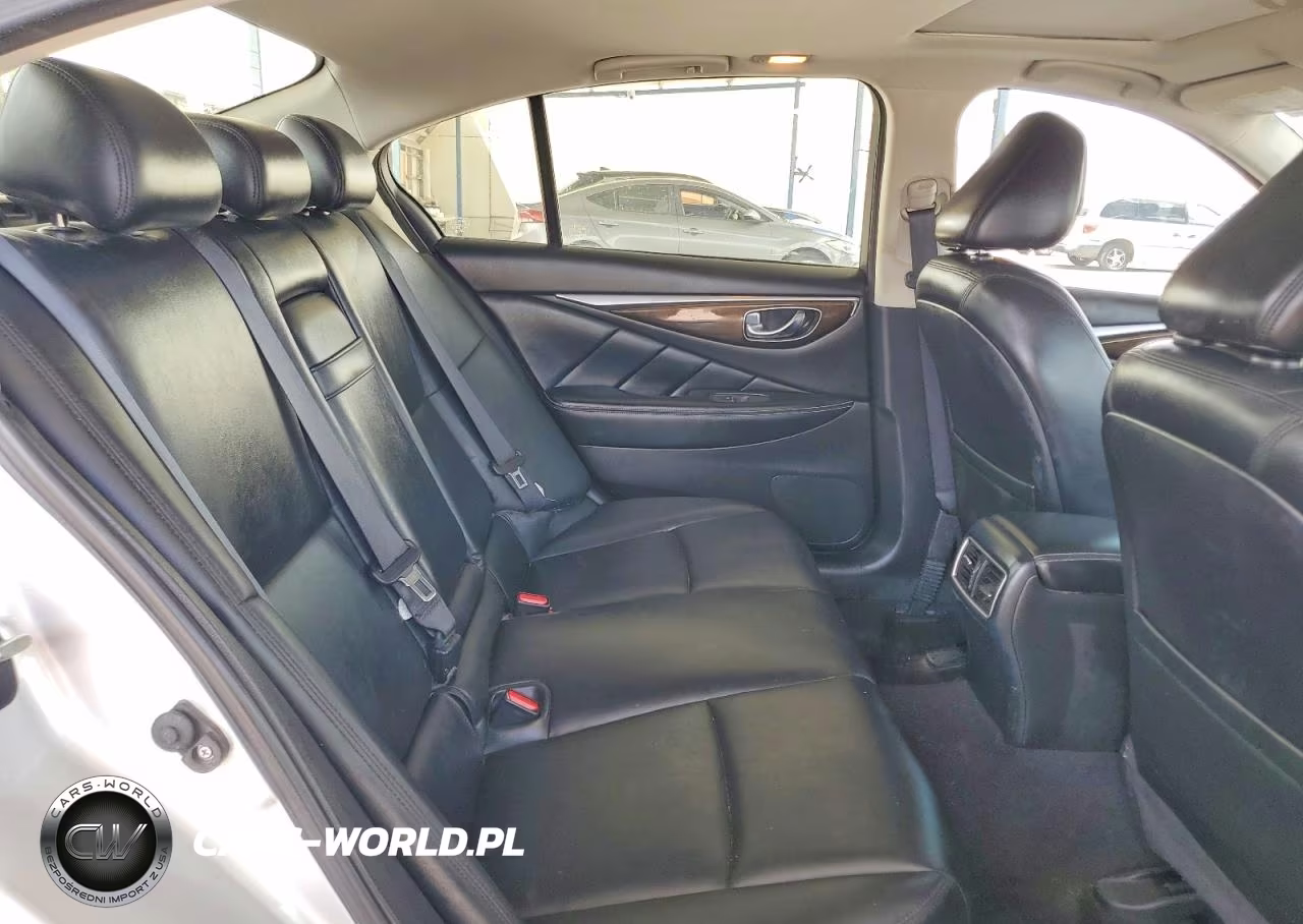 2019 Infiniti Q50 Luxe VIN:JN1EV7AP2KM512269 - 10