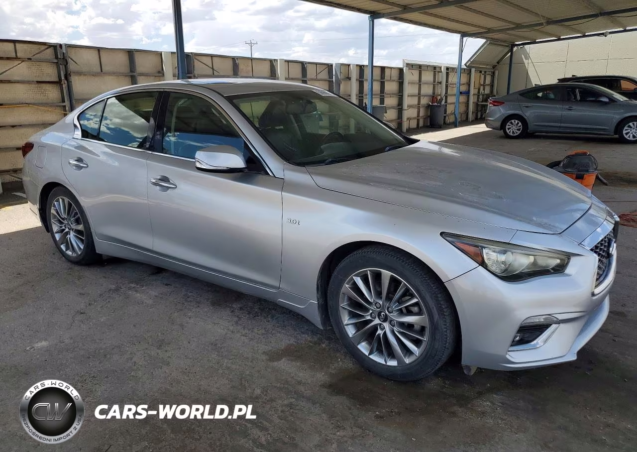 2019 Infiniti Q50 Luxe VIN:JN1EV7AP2KM512269 - 4