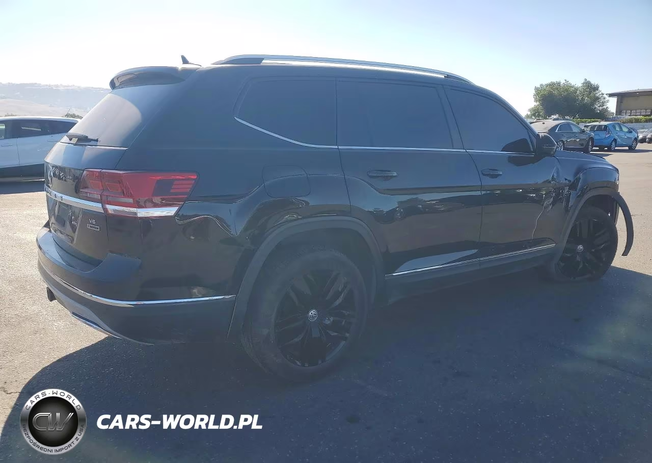 2018 Volkswagen Atlas Sel VIN:1V2MR2CA9JC589491 - 3