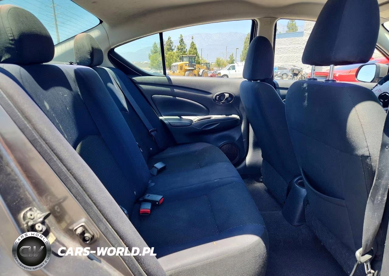 2012 Nissan Versa 1.6 S VIN:3N1CN7AP1CL820438 - 10