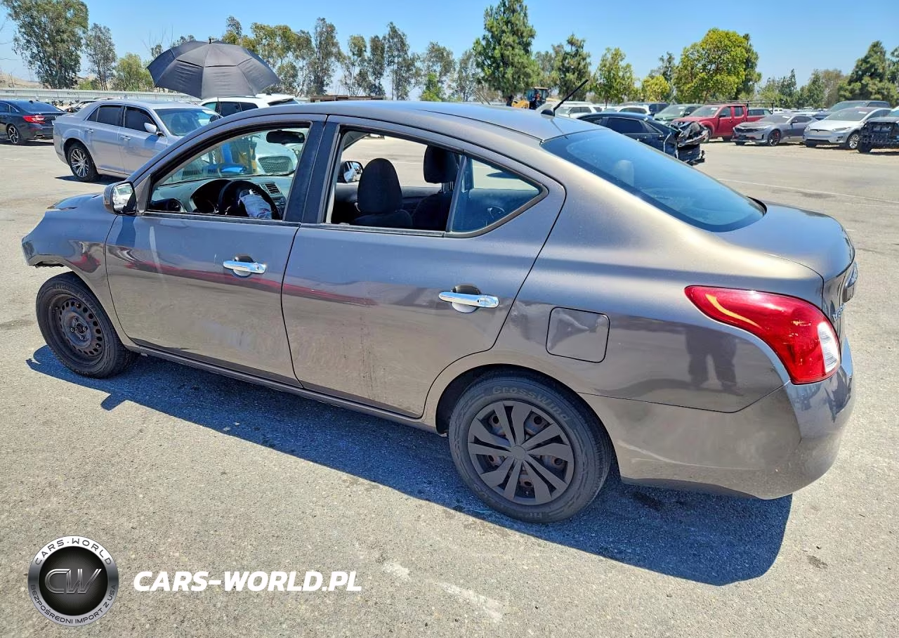 2012 Nissan Versa 1.6 S VIN:3N1CN7AP1CL820438 - 2