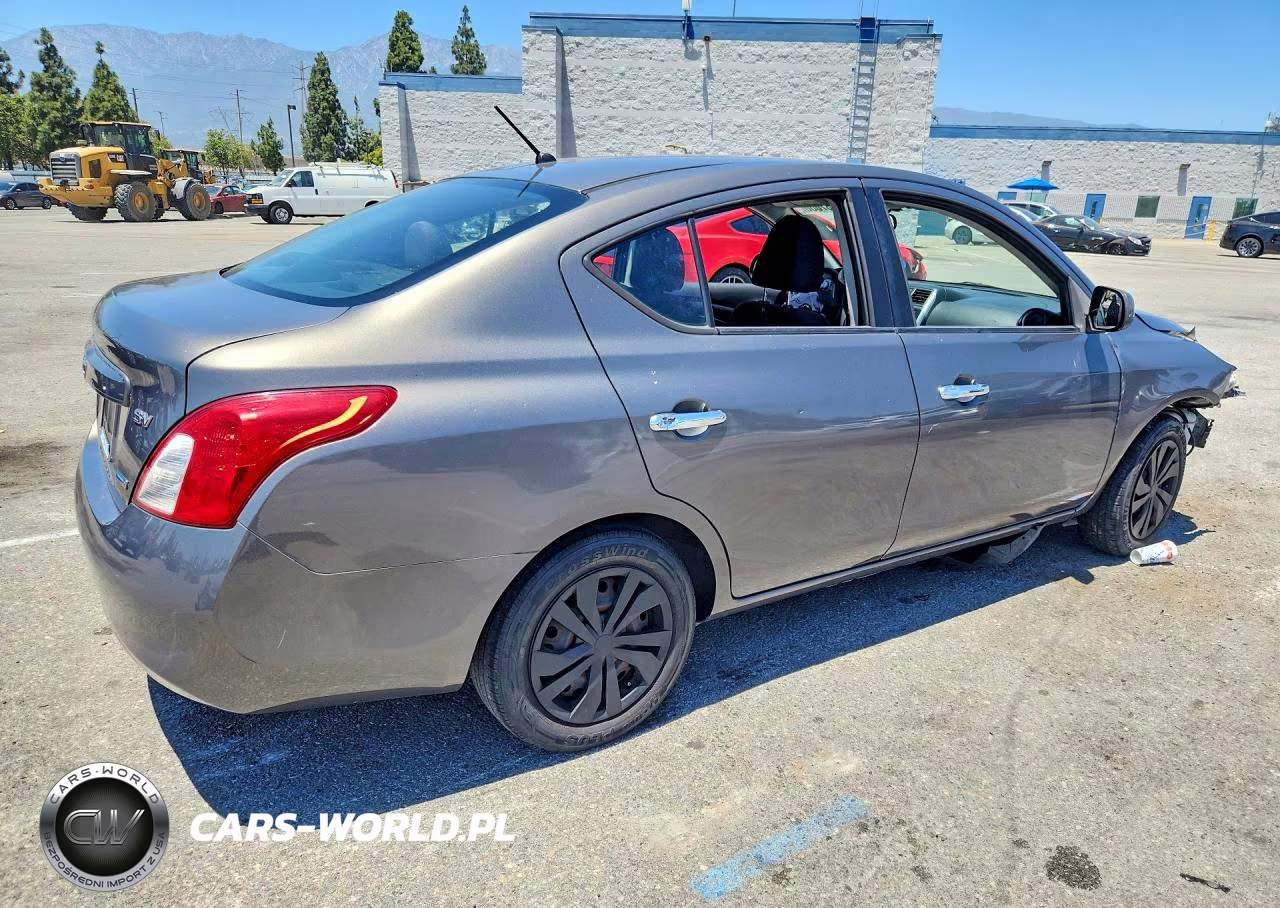 2012 Nissan Versa 1.6 S VIN:3N1CN7AP1CL820438 - 3