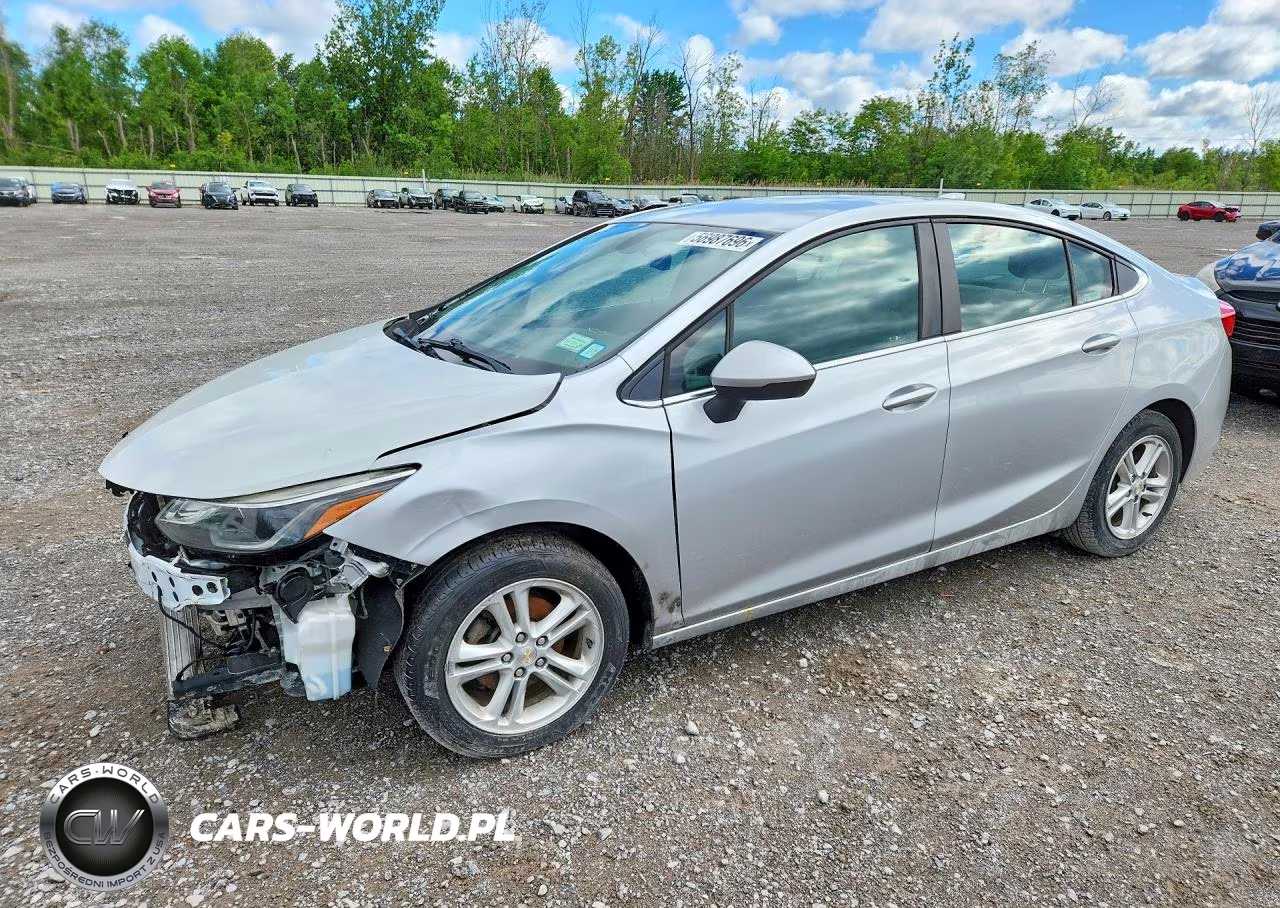 2017 Chevrolet Cruze Lt – zdjęcie 1 z 12