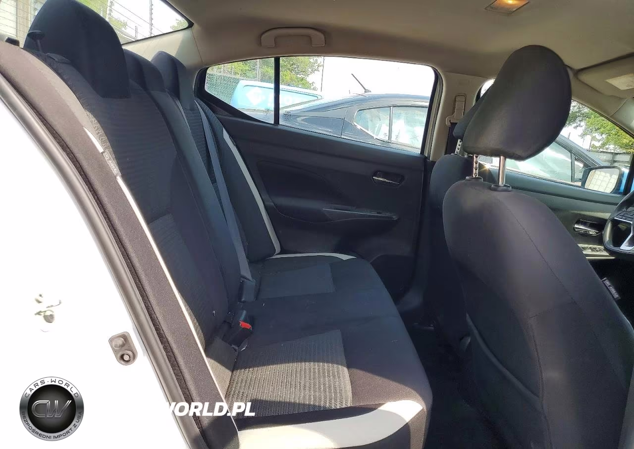 2021 Nissan Versa Sv VIN:3N1CN8EV6ML826381 - 10