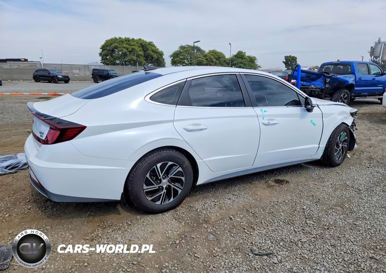 2020 Hyundai Sonata Hybrid Blue VIN:KMHL24JJ5LA009664 - 3