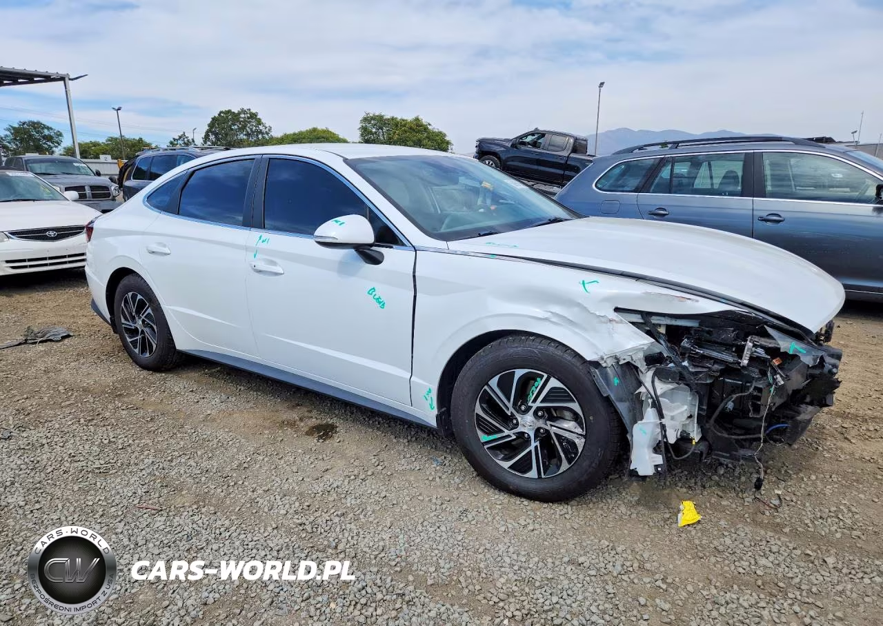 2020 Hyundai Sonata Hybrid Blue VIN:KMHL24JJ5LA009664 - 4