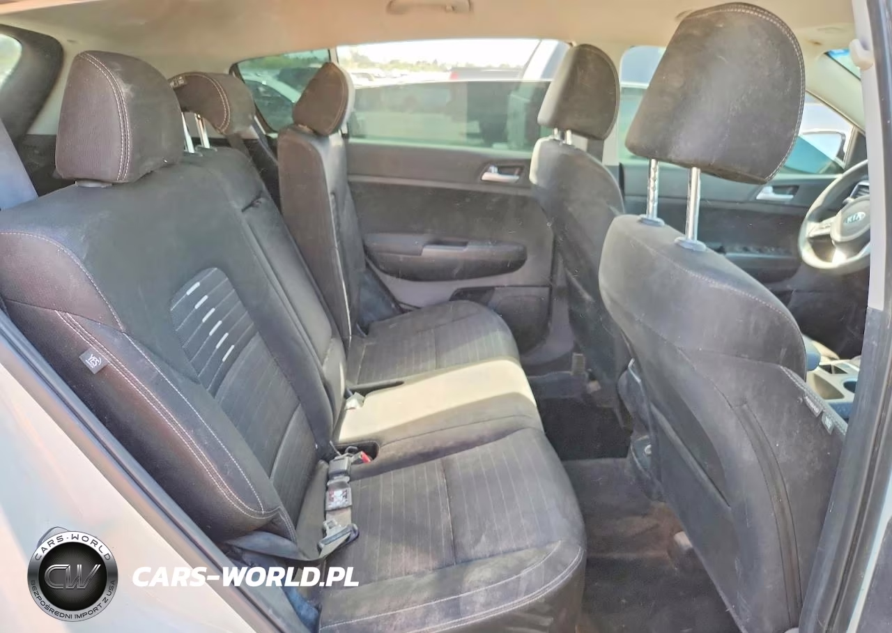 2020 Kia Sportage Lx VIN:KNDPM3AC2L7795576 - 11