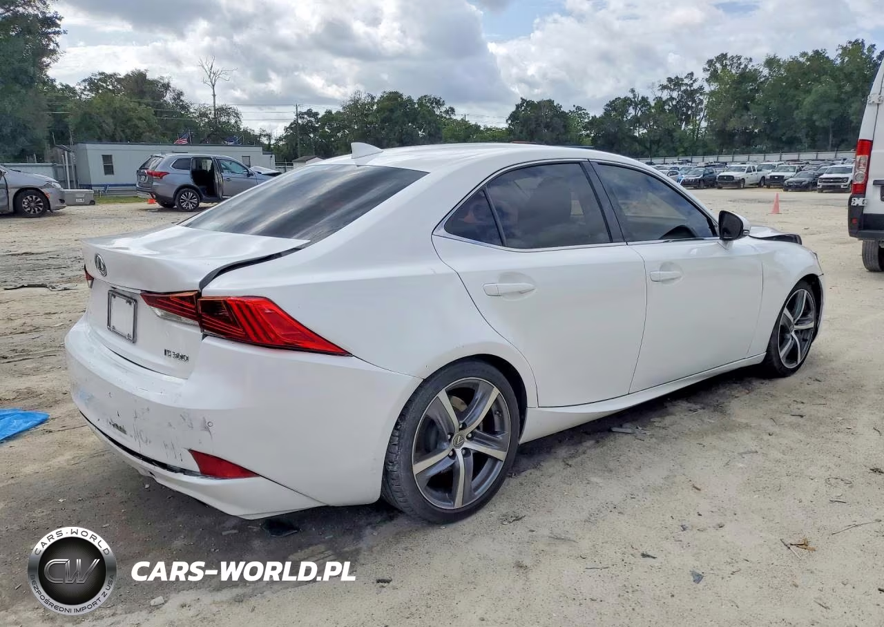 2018 Lexus Is 300 VIN:JTHBA1D28J5074342 - 3