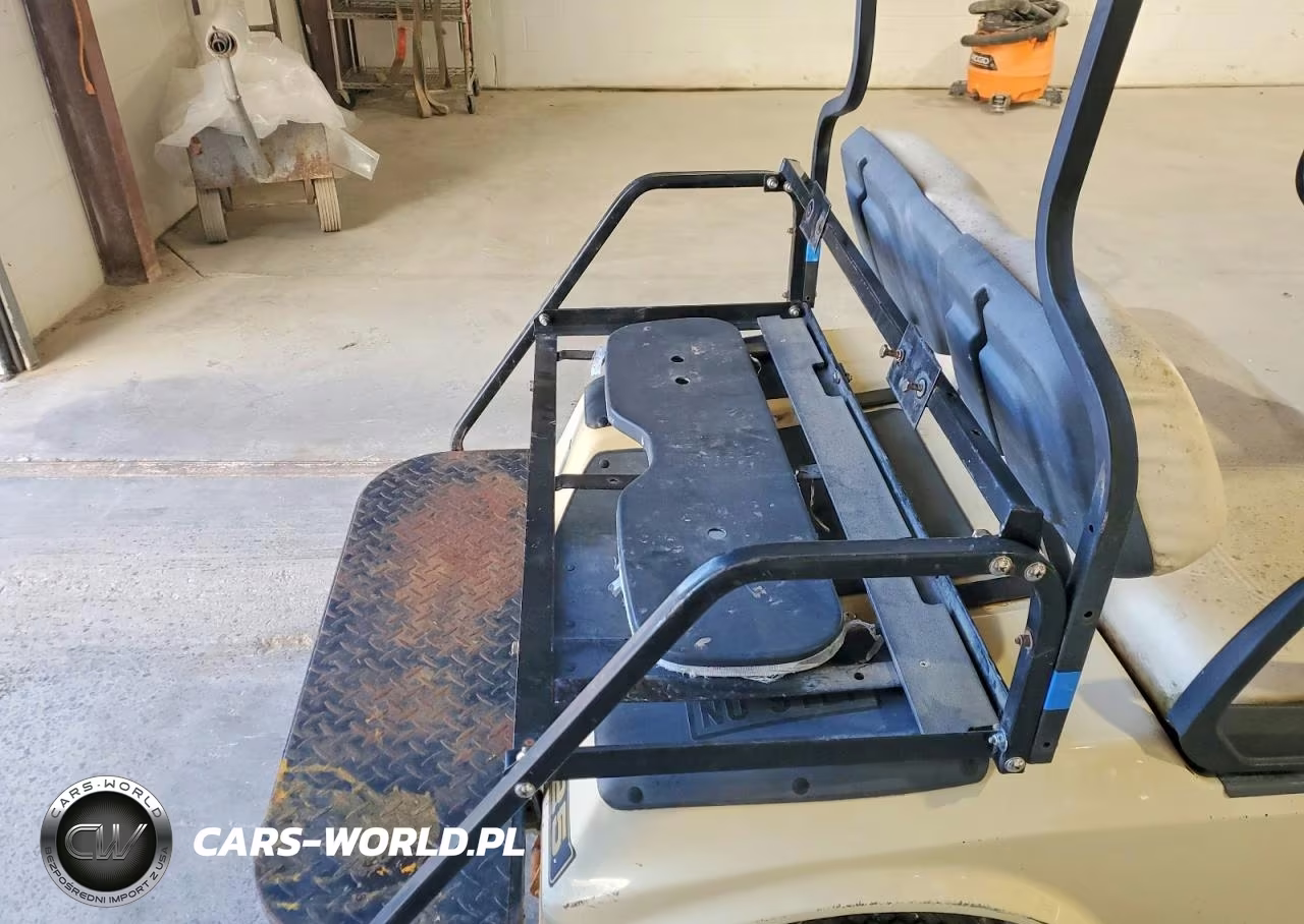 2010 Club Car Golf Cart VIN:AQ1036125694 - 6