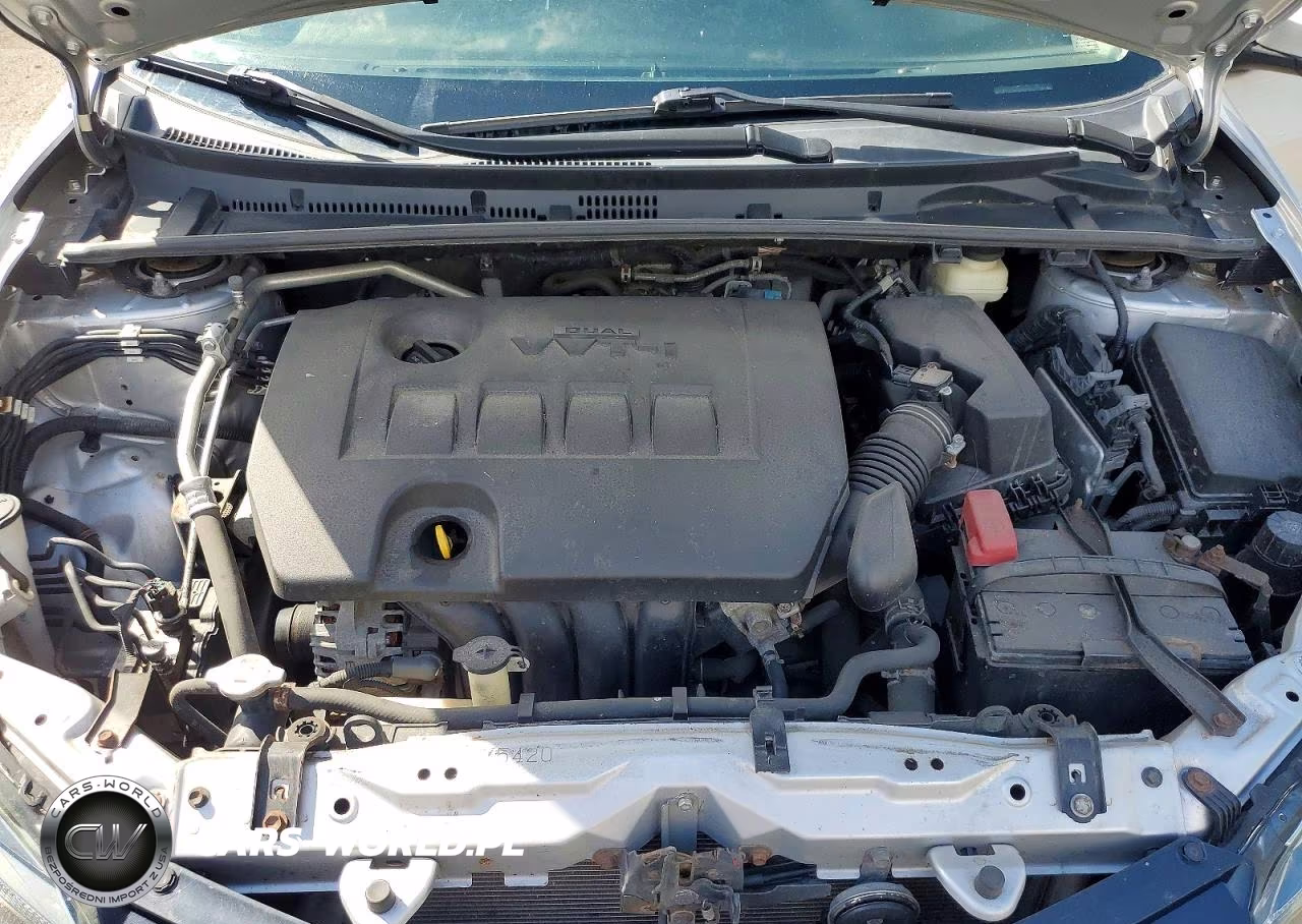 2018 Toyota Corolla Le VIN:2T1BURHE7JC097237 - 11