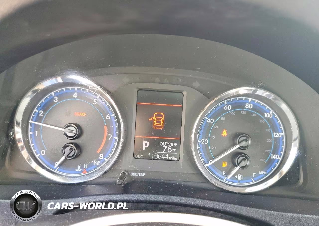 2018 Toyota Corolla Le VIN:2T1BURHE7JC097237 - 9