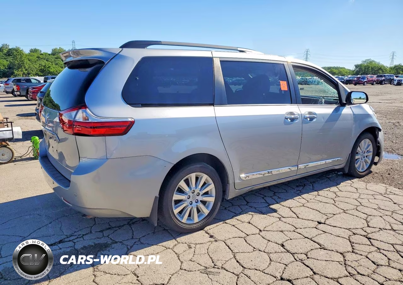 2015 Toyota Sienna Xle 7-Passenger VIN:5TDDK3DC4FS119466 - 3