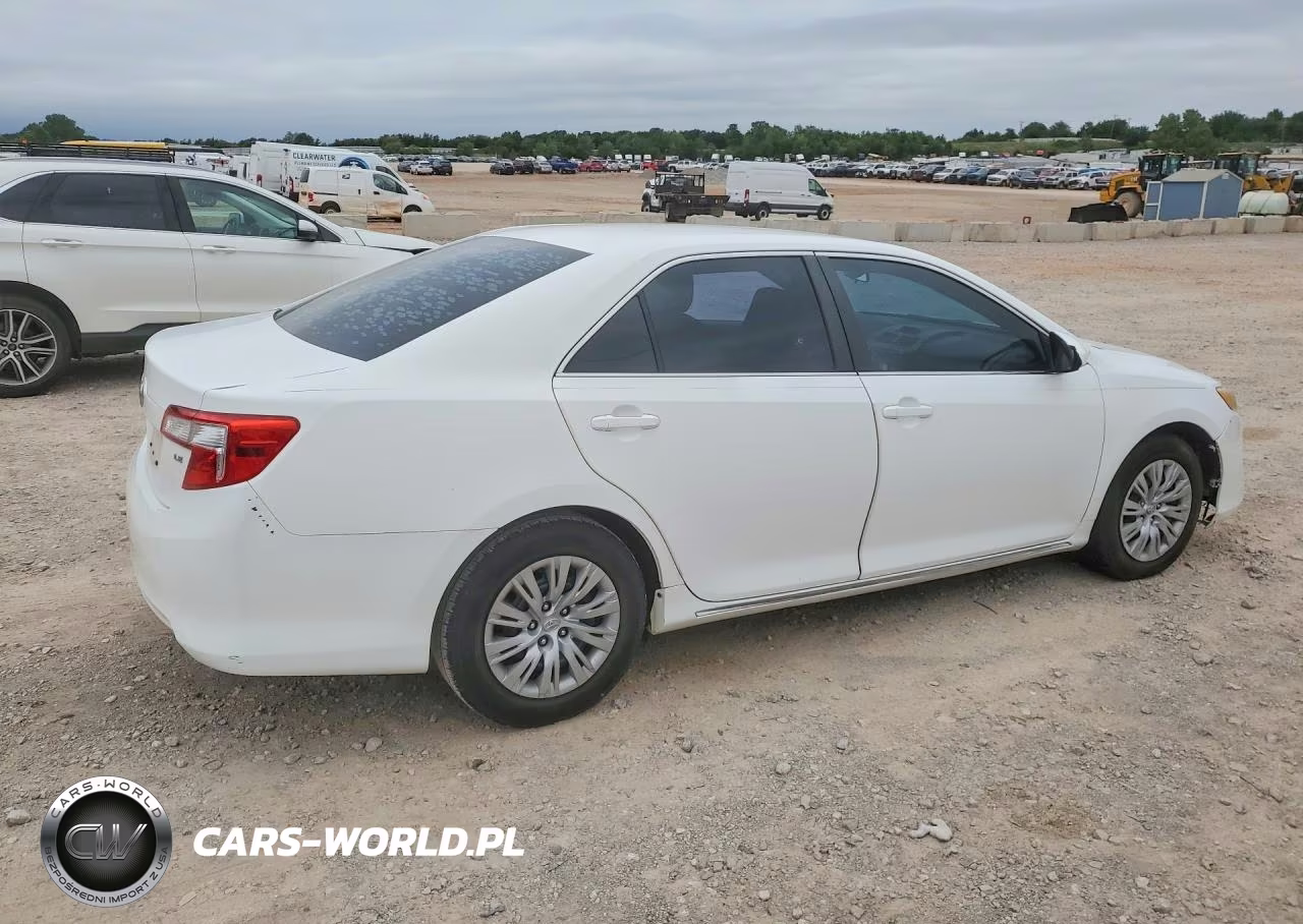 2012 Toyota Camry Le VIN:4T4BF1FK8CR272784 - 3