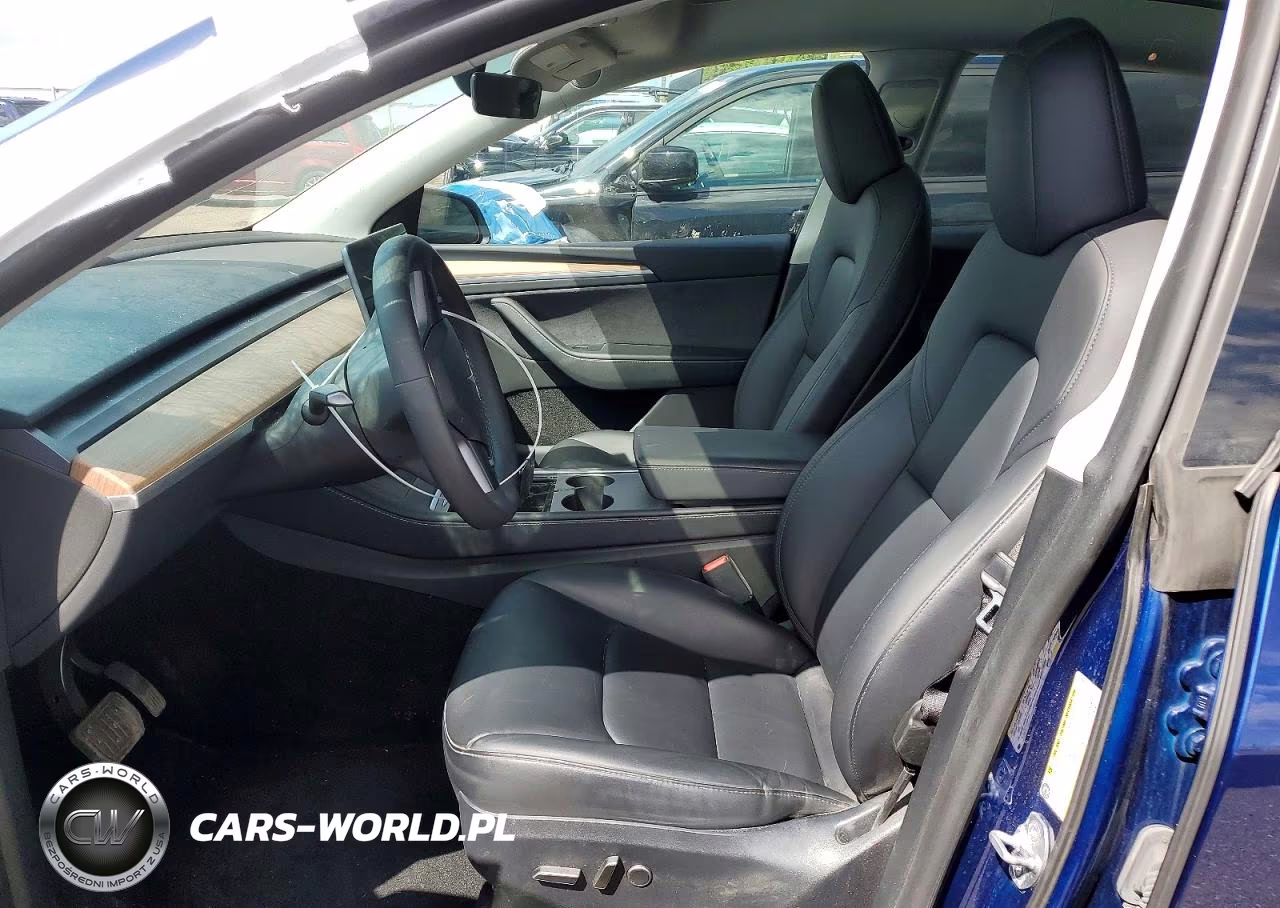 2024 Tesla Model Y VIN:7SAYGDEE8RA227459 - 7