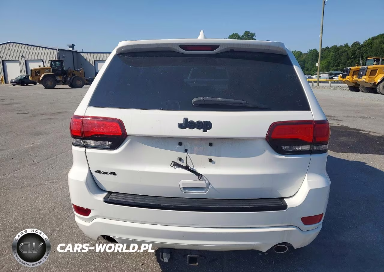 2015 Jeep Grand Cherokee Laredo VIN:1C4RJFAG8FC226331 - 6