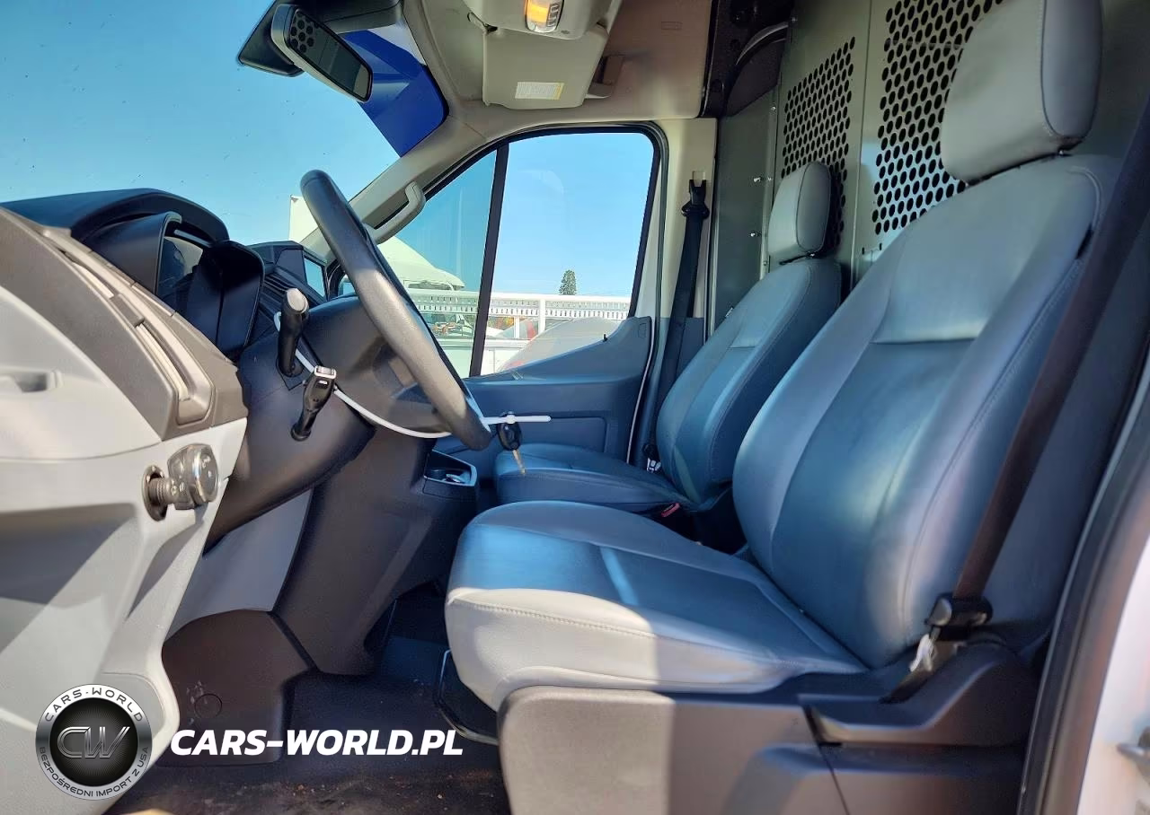 2019 Ford Transit T-250 VIN:1FTYR2CM4KKB59954 - 7