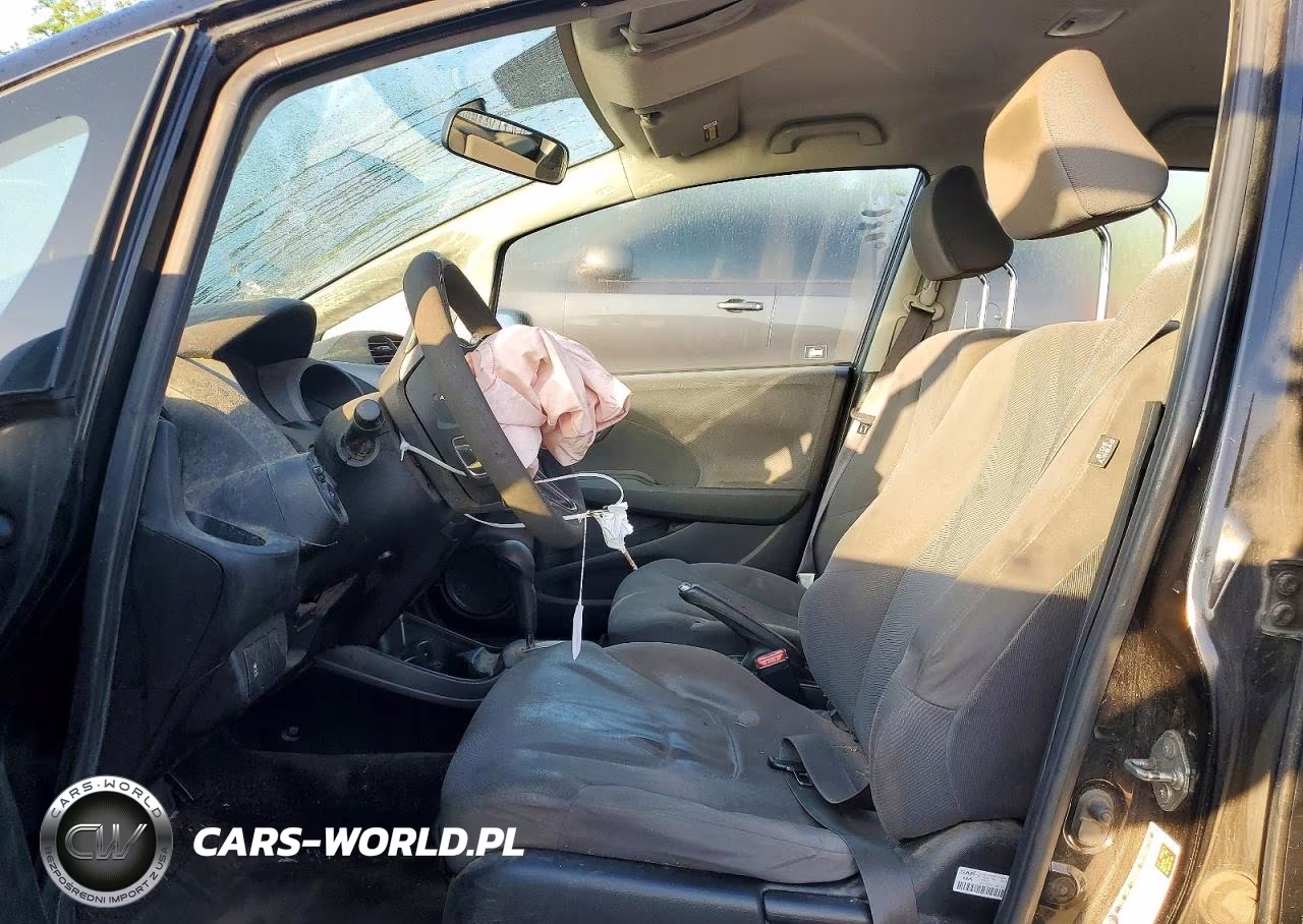 2011 Honda Fit VIN:JHMGE8H38BS004459 - 7