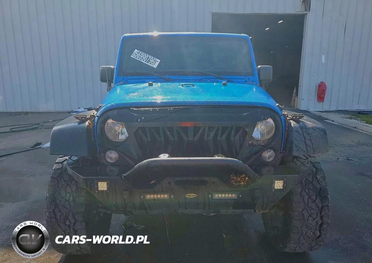 2016 Jeep Wrangler Rubicon VIN:1C4BJWCG0GL104451 - 5