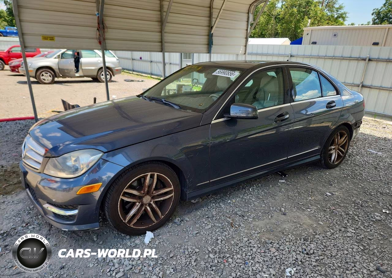 2013 Mercedes-Benz C 300 4Matic – zdjęcie 1 z 13