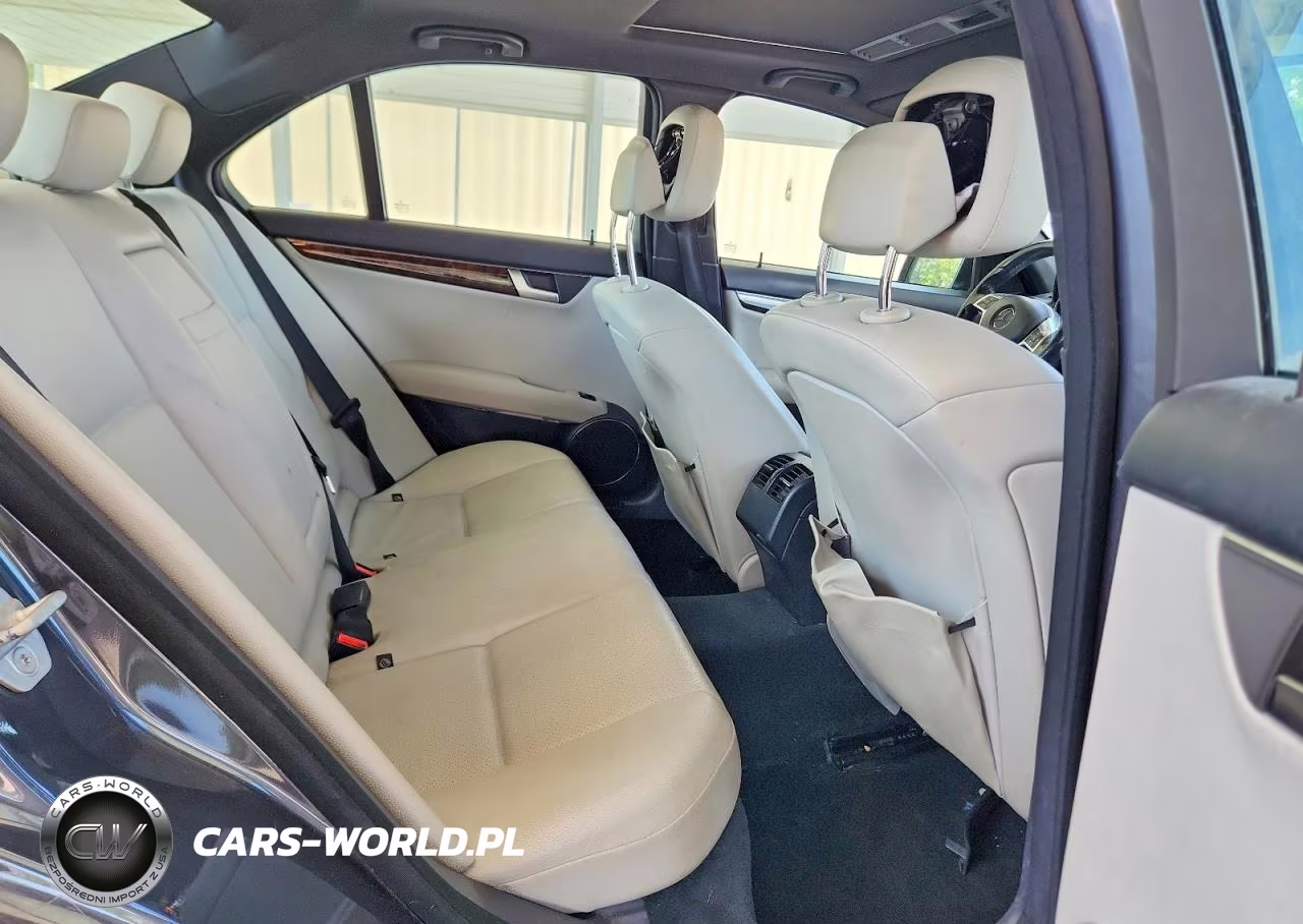2013 Mercedes-Benz C 300 4Matic VIN:WDDGF8AB4DR288527 - 10