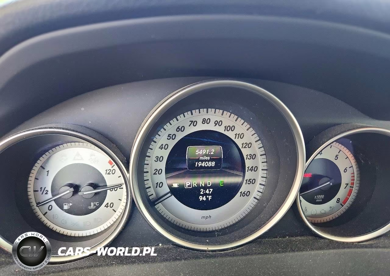 2013 Mercedes-Benz C 300 4Matic VIN:WDDGF8AB4DR288527 - 9