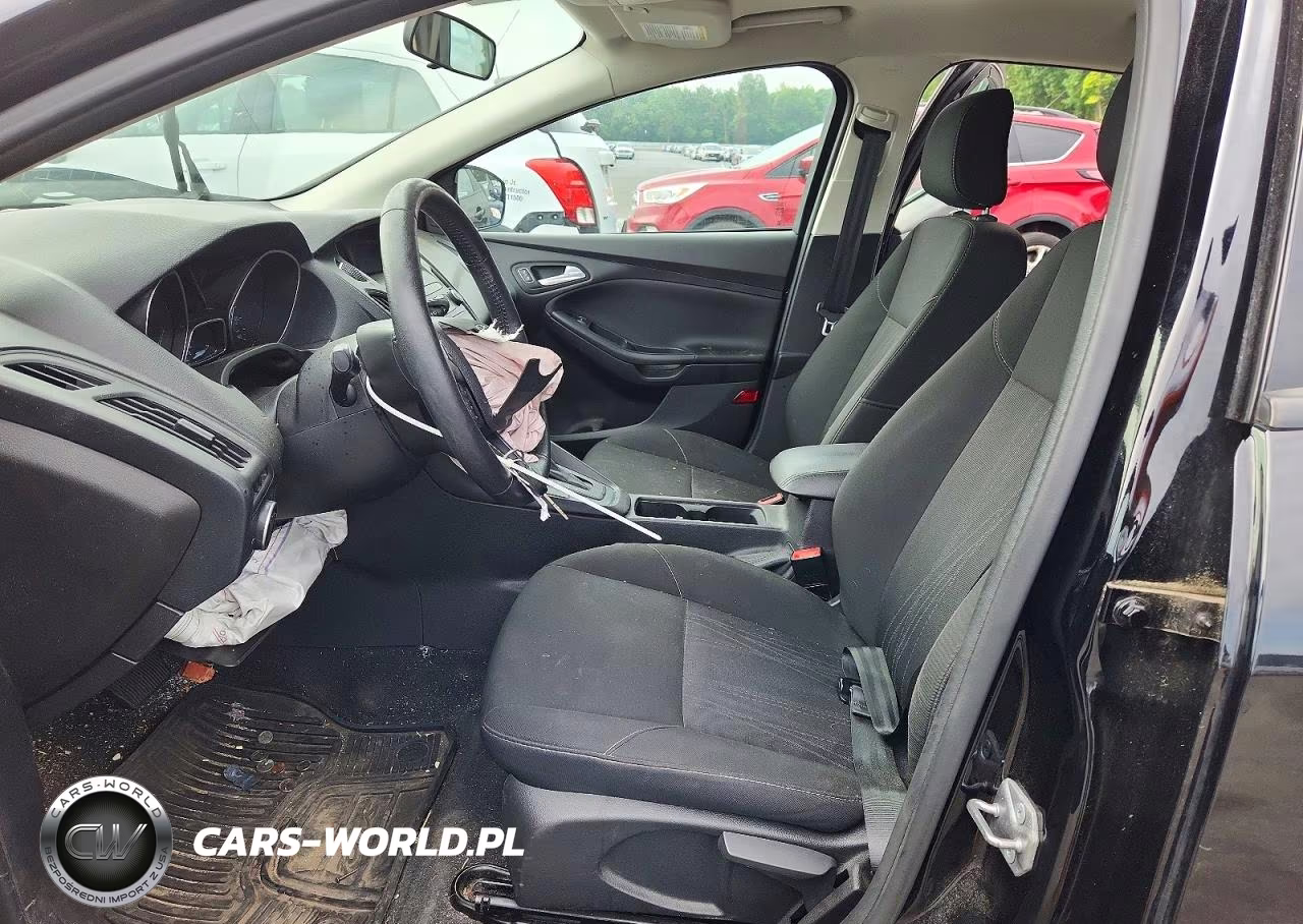 2018 Ford Focus Se VIN:1FADP3F26JL264613 - 7