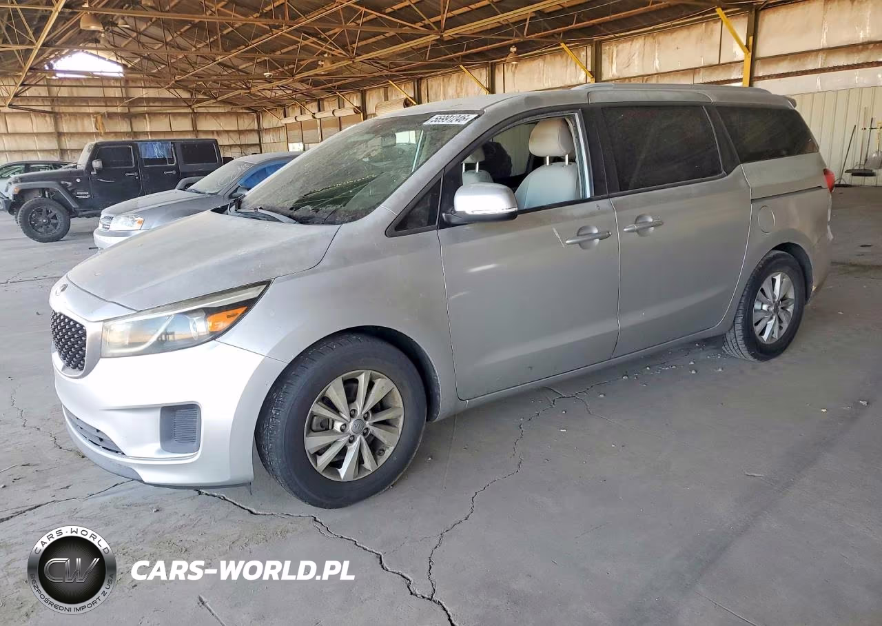 2015 Kia Sedona Lx