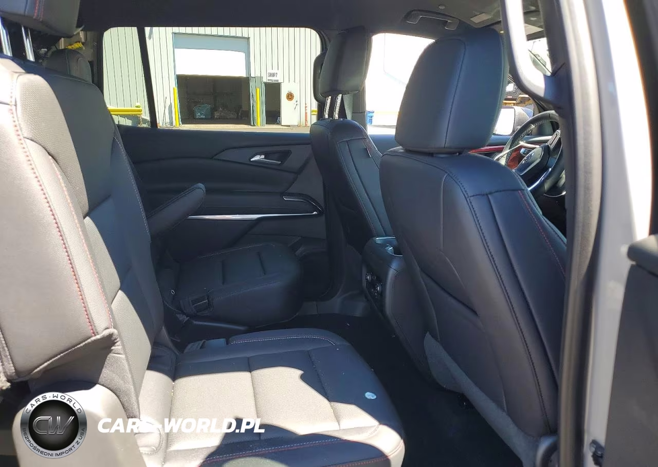 2026 Chevrolet Traverse Z71 VIN:1GNEVJKS3TJ314212 - 10
