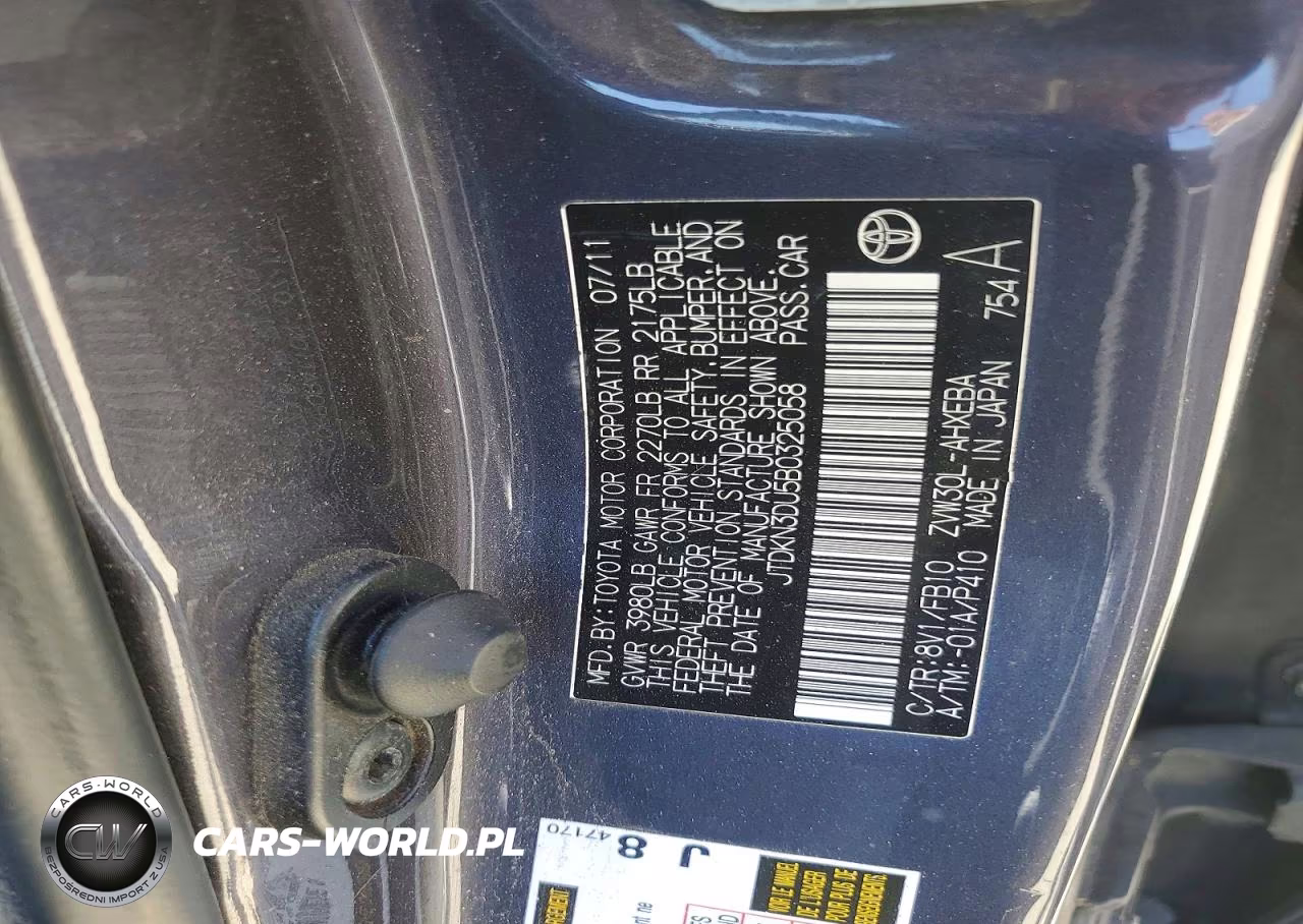 2011 Toyota Prius Two VIN:JTDKN3DU5B0325058 - 12