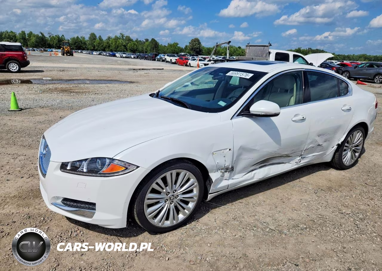2013 Jaguar Xf