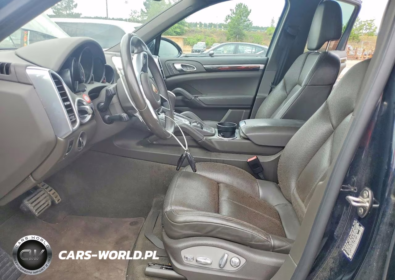 2017 Porsche Cayenne S VIN:WP1AB2A25HLA51108 - 7