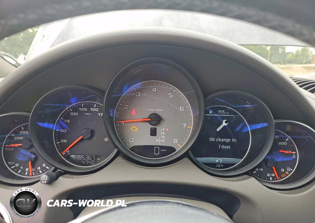 2017 Porsche Cayenne S VIN:WP1AB2A25HLA51108 - 9