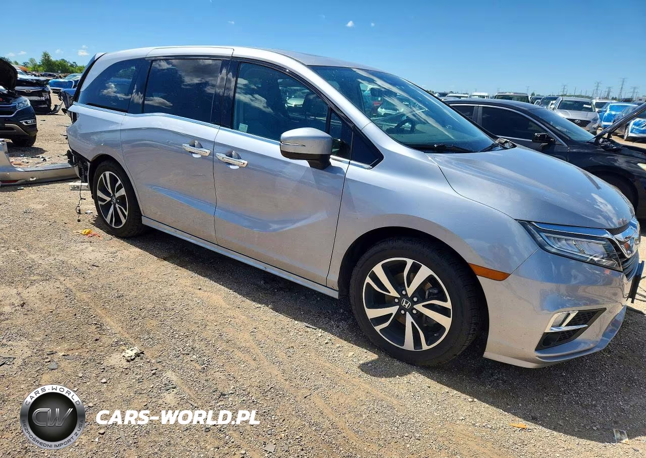2019 Honda Odyssey Elite VIN:5FNRL6H9XKB101328 - 4