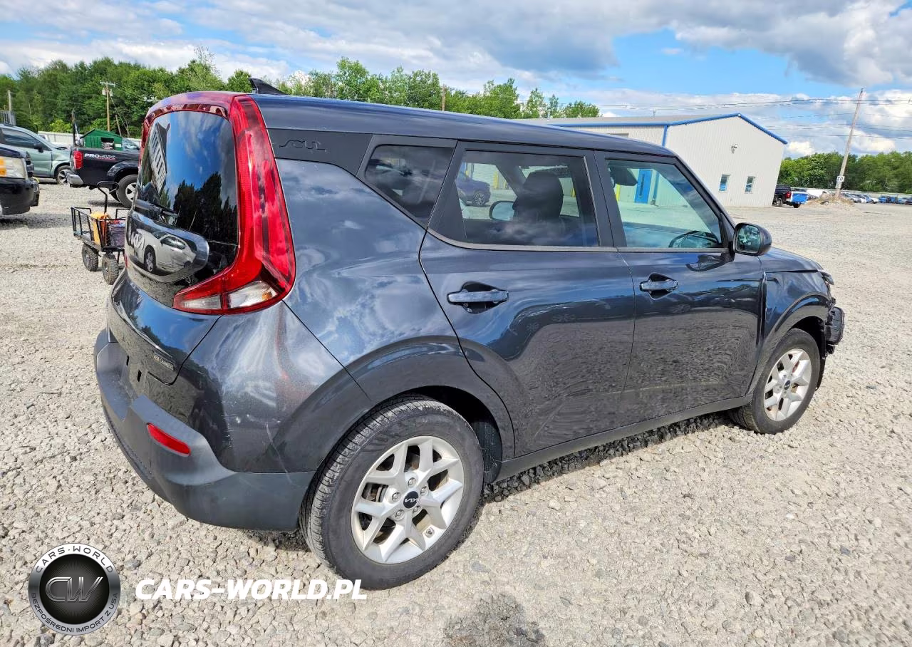 2022 Kia Soul Lx VIN:KNDJ23AU1N7814013 - 3