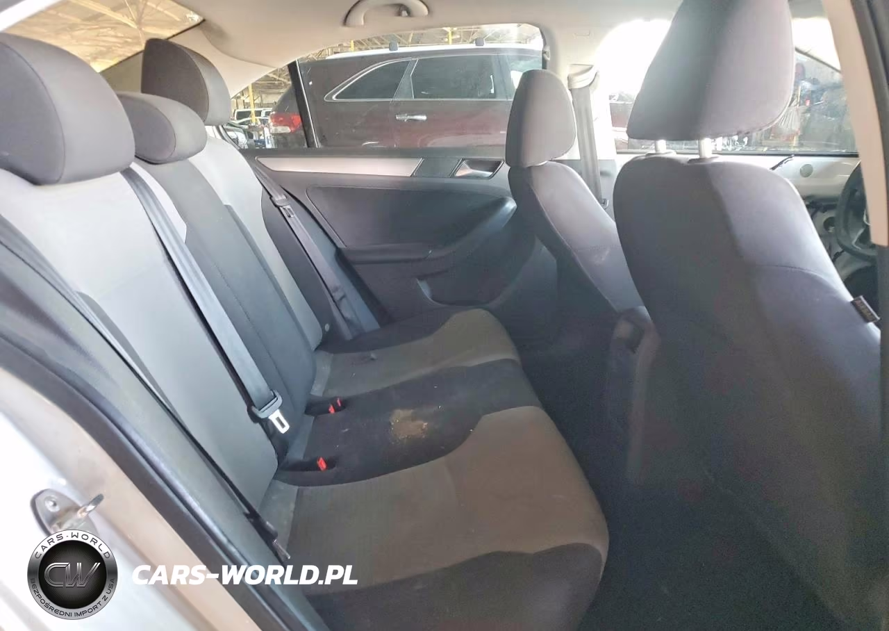 2017 Volkswagen Jetta S VIN:3VW2B7AJXHM236342 - 10