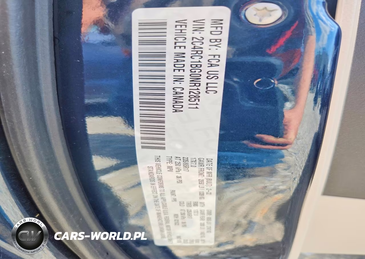 2022 Chrysler Pacifica Touring L VIN:2C4RC1BG0NR128511 - 13